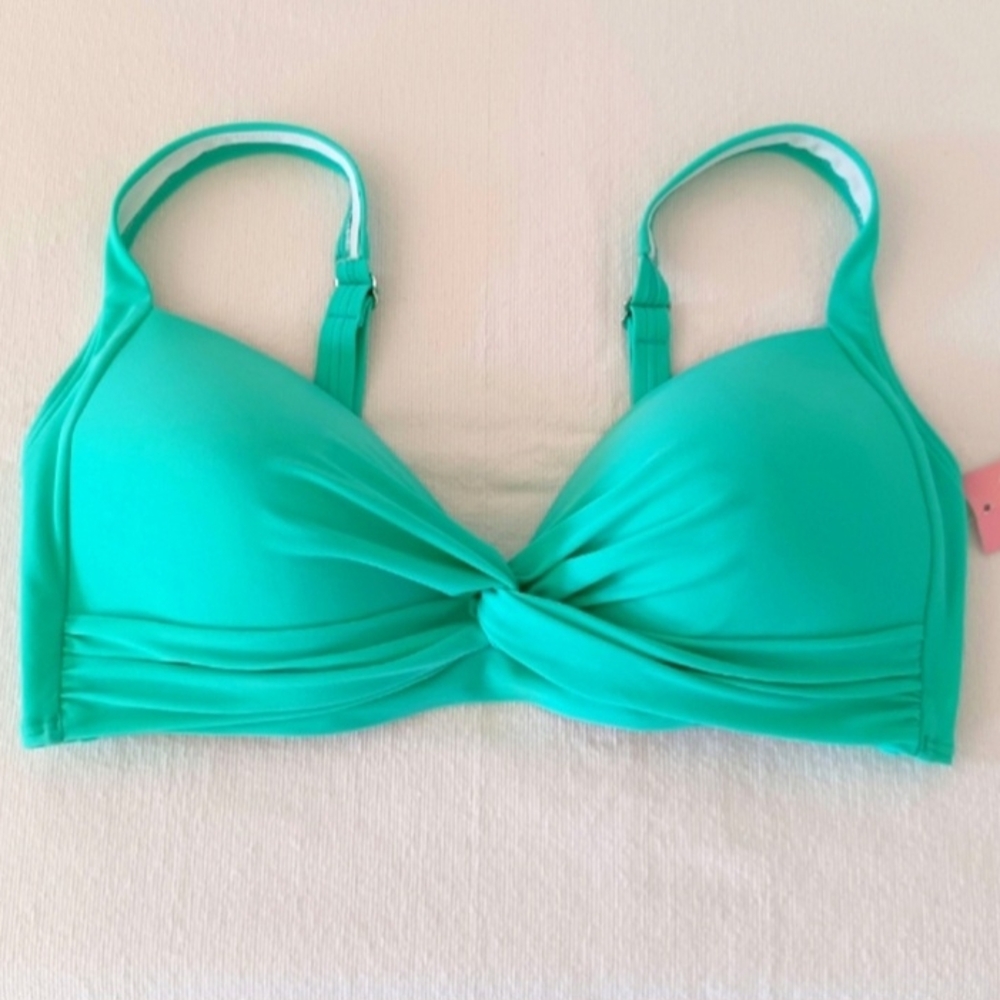 VENUS St. Lucia Twist Front Bikini Top, Size 38D/40C